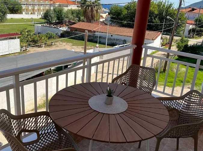 House Meltemi Apartamento Kalamítsion